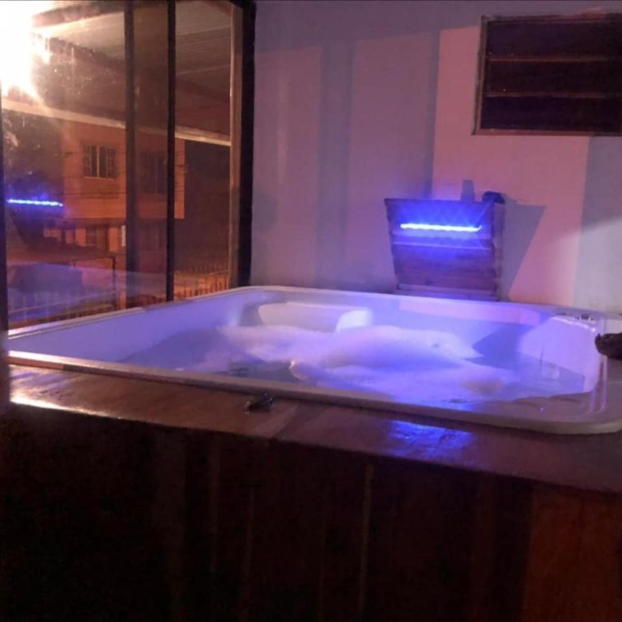 Hostal Spa Casa De Piedra Con Jacuzzi サンタ・ロサ・デ・カバル エクステリア 写真
